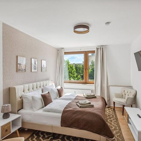 Charysma - Weserufer, Stylish, Schlafzimmer Mit Smart-Tv, 2 Parkplaetze Хамельн Экстерьер фото