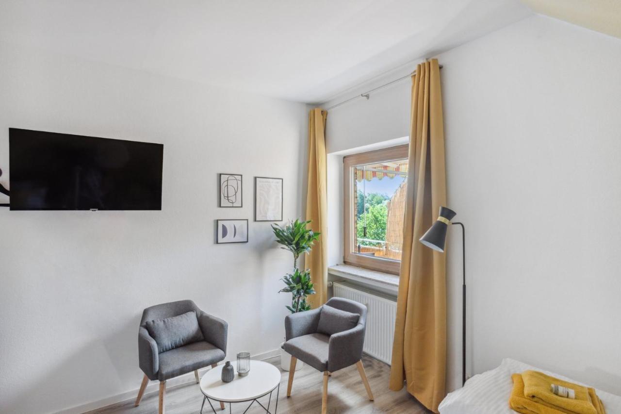 Charysma - Weserufer, Stylish, Schlafzimmer Mit Smart-Tv, 2 Parkplaetze Хамельн Экстерьер фото