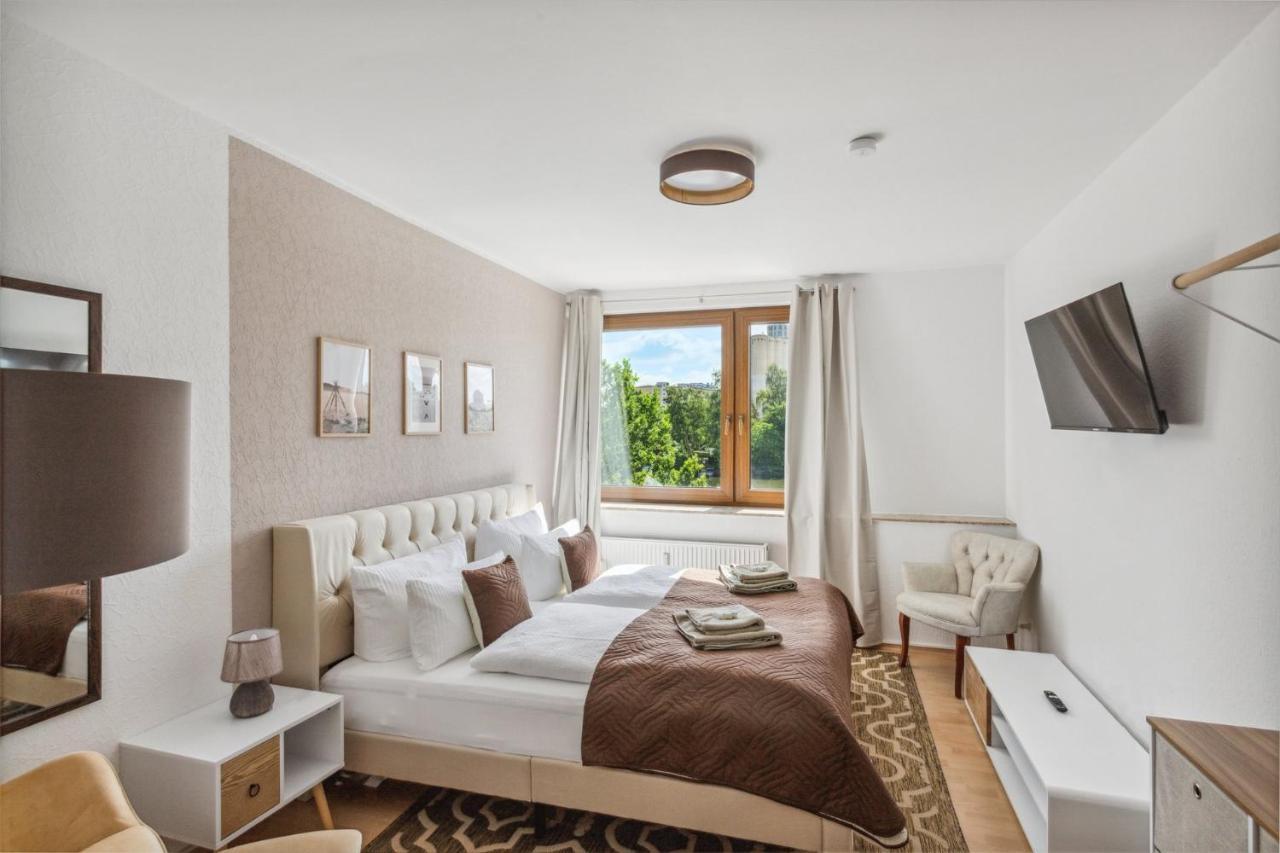 Charysma - Weserufer, Stylish, Schlafzimmer Mit Smart-Tv, 2 Parkplaetze Хамельн Экстерьер фото