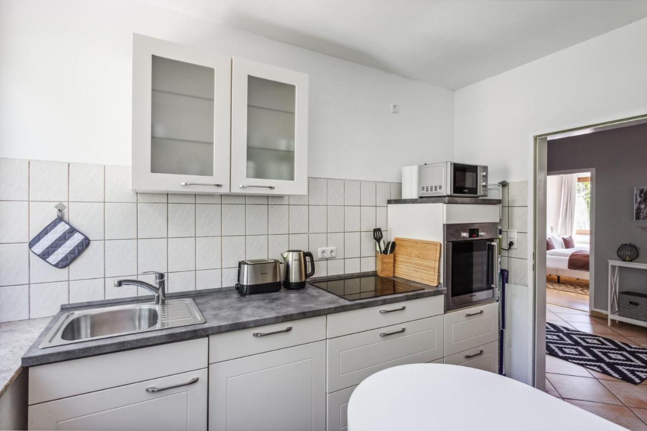 Charysma - Weserufer, Stylish, Schlafzimmer Mit Smart-Tv, 2 Parkplaetze Хамельн Экстерьер фото